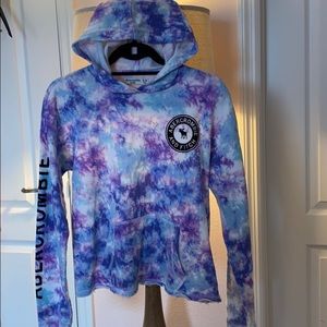Abercrombie & Fitch kids tie dye sweatshirt. 15/16